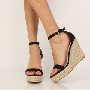 5⭐️ BLACK OPEN TOE ESPADRILLE WEDGES - Shoe